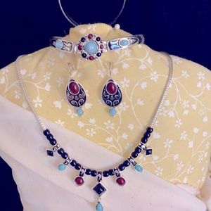 ⬇️Vita Stoned Set of Necklace, Braclet & Earrings- Marked Down